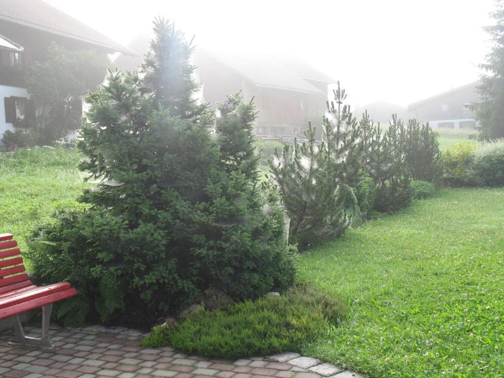 ホテル Triendlhof Zöblen エクステリア 写真
